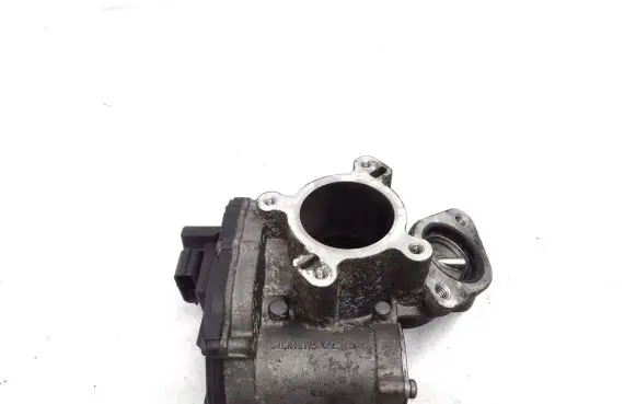 Renault Master III EGR valve 8200796674C H8200987088 A2C53217899