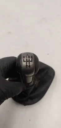 Seat Altea Gear lever shifter trim leather/knob 5P0711113G