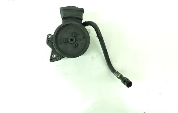 BMW 5 E60 E61 Power steering pump 7693974