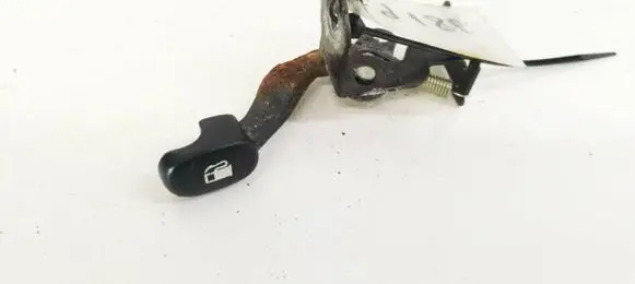 KIA Ceed Fuel tank opening switch 