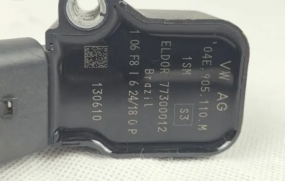 Skoda Citigo High voltage ignition coil 04E905110M 77300012