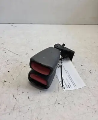 Volvo S80 Rear seatbelt buckle 9156906