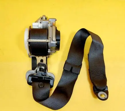 Honda Civic Front seatbelt ECCB32EJ005