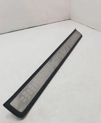 Honda CR-V Front sill trim cover 84252SWAA012M1