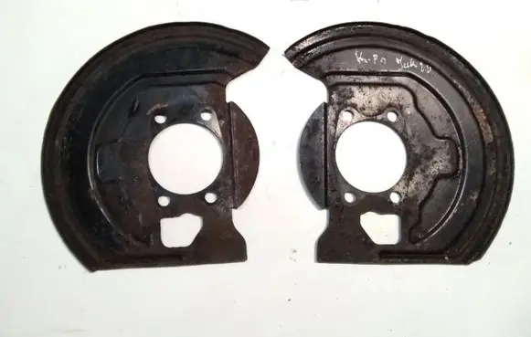 Nissan Juke I F15 Front brake disc dust cover plate 