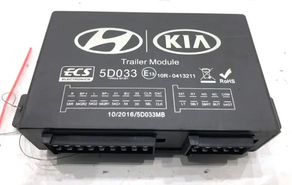 Hyundai Santa Fe Tow bar trailer control unit/module 5D033