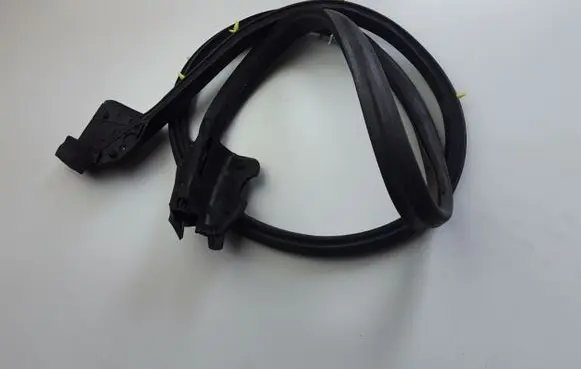 Nissan 370Z Front door rubber seal 808301EA0A