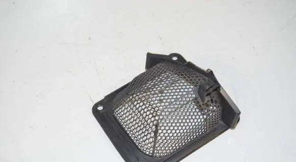BMW 2 Active Tourer U06 Quarter panel pressure vent 6824632 64316824632 9302950
