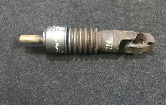 Chrysler Neon I Steering column universal joint