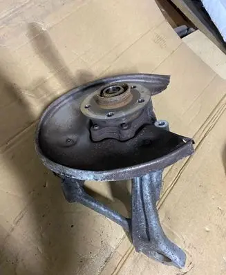 Porsche Macan (95B) Rear wheel hub 8R0505436C