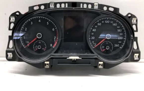 Volkswagen Golf VII Speedometer (instrument cluster) 5G1920750C