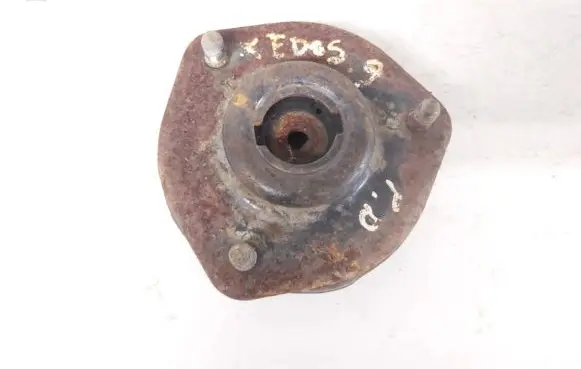 Mazda Xedos 9 Coil spring mount 