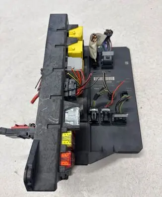 Mercedes-Benz Sprinter W906 Comfort/convenience module A9069017501 A9069024301