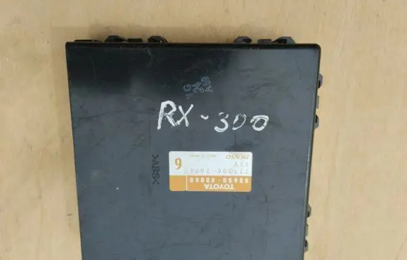 Lexus RX 330 - 350 - 400H Other control units/modules 8865048060