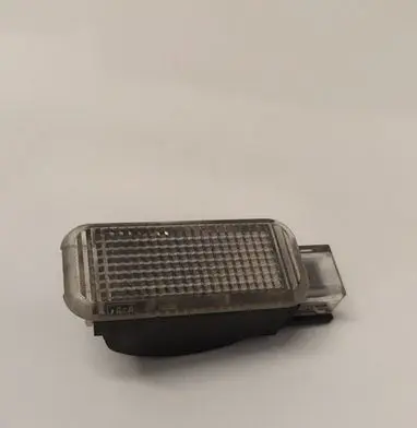 Volkswagen PASSAT B5.5 Other interior light 3B0947415B