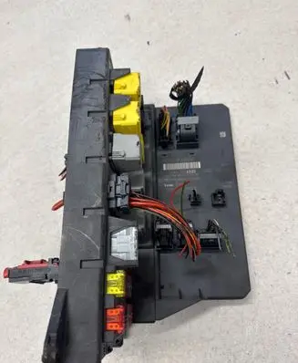 Mercedes-Benz Sprinter W906 Comfort/convenience module A9069024301 A9069006303