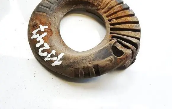 Ford C-MAX II Front coil spring rubber mount AV615599CE