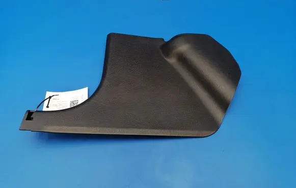 Mercedes-Benz C W204 Foot area side trim A2046881006