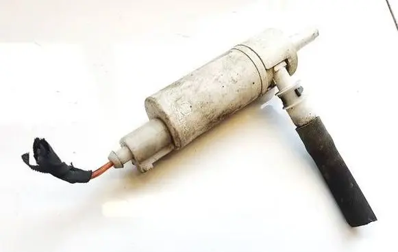 Mercedes-Benz ML W164 Headlight washer pump 