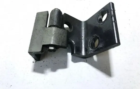 BMW X5 E53 Rear door lower hinge 415282651679 4152-82651679