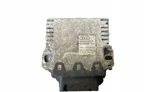 Audi A8 S8 D3 4E Fuel injection pump control unit/module 4E0906093B