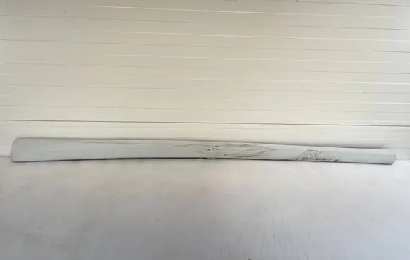 Audi A3 S3 8V Front sill (body part) 8V3853860