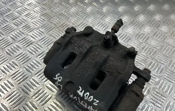 Chevrolet Captiva Front brake caliper