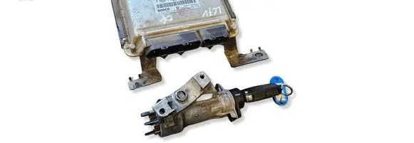 Volkswagen Golf IV Engine ECU kit and lock set 036906032G 0261207190 4B0905851C