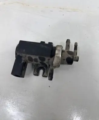 Seat Alhambra (Mk1) Turbo solenoid valve 1J0906627
