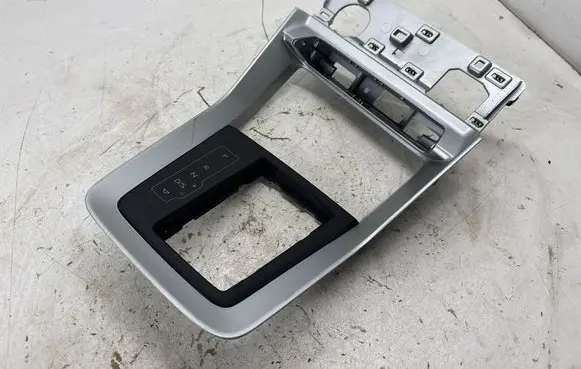 Audi Q3 F3 Gear shifter surround trim plastic 83B713463A 83B864260