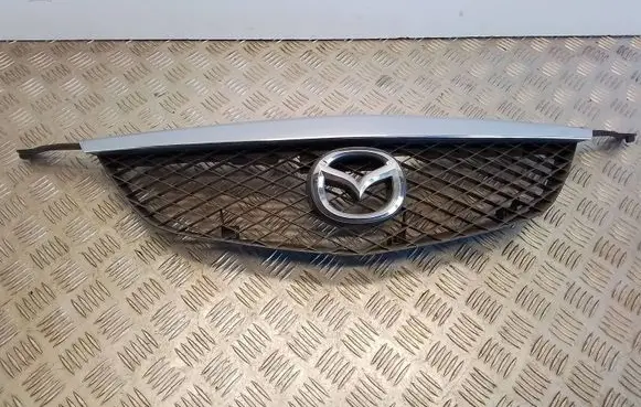 Mazda Premacy Front bumper upper radiator grill 010050712