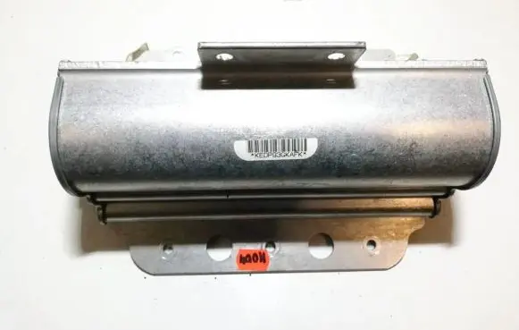 KIA Sorento Passenger airbag v0apap93kg0134