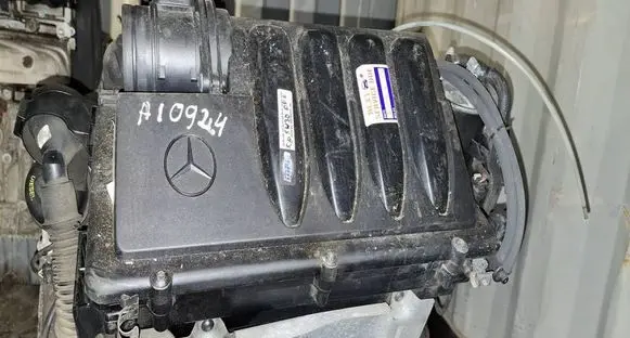 Mercedes-Benz A W169 Air filter box 