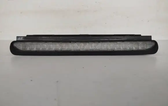 Volvo S70 V70 V70 XC Third/center stoplight 9151490