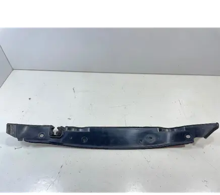 Nissan Leaf II (ZE1) Fender end trim 638205sh1a