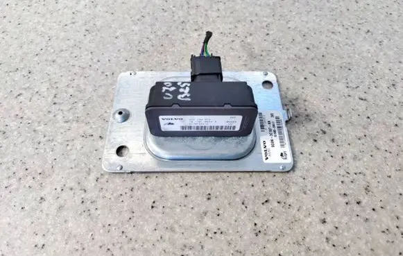 Volvo V70 ESP acceleration yaw rate sensor 10.1701-0654.3AOP 10.1701-0654.3 9G9N-3C187-AA