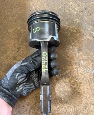 Fiat Doblo Piston with connecting rod