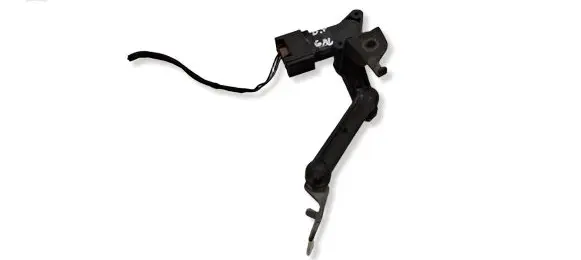 BMW 2 F44 Headlight/headlamp level sensor 6895466