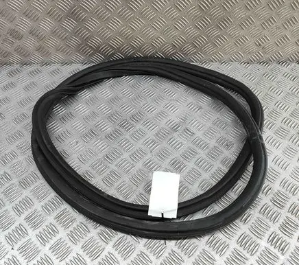 Rubber seal rear door