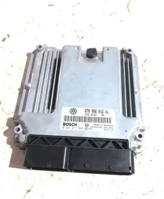 Volkswagen Transporter - Caravelle T5 Engine control unit/module 070906016AJ 1039S07534 0281011568
