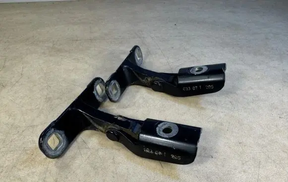 BMW X5 E70 Tailgate/trunk/boot hinge 41627170918
