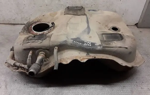 Mazda CX-7 Fuel tank 