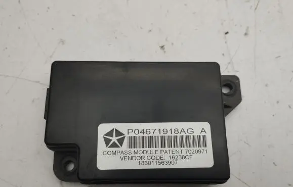Chrysler Town u0026 Country V GPS navigation control unit/module P04671918AG