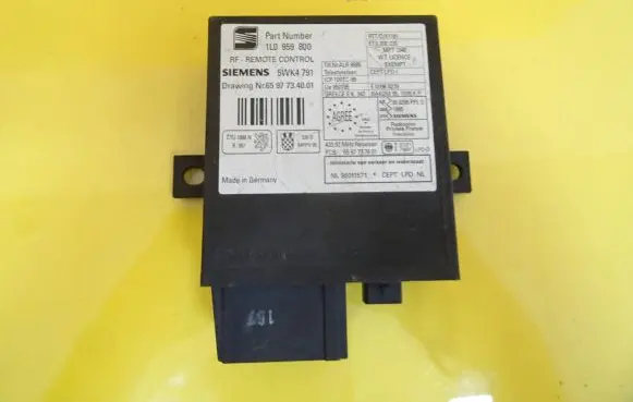 Seat Ibiza II (6k) Comfort/convenience module 1L0959800
