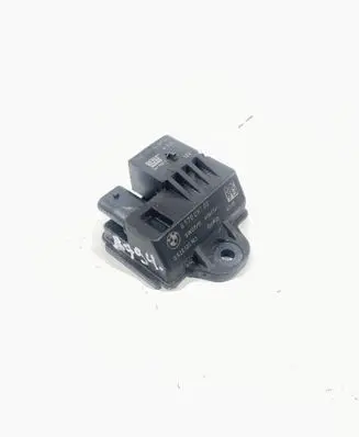 BMW 1 F20 F21 Glow plug pre-heat relay 857008702