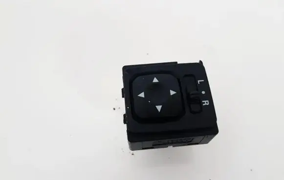 Mitsubishi Outlander Wing mirror switch 183570