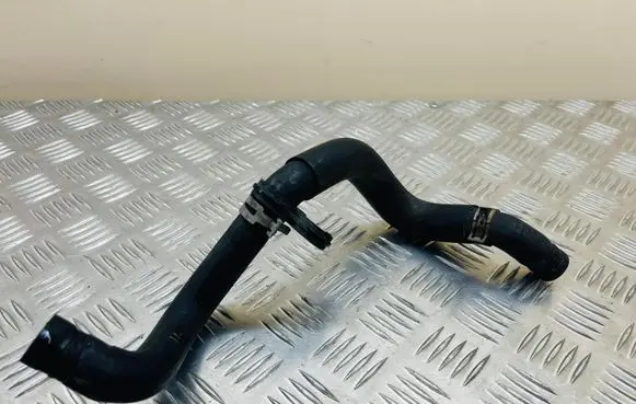 Subaru Forester SH Coolant pipe/hose 