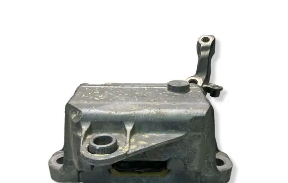 Volvo XC40 Engine mount bracket P112D