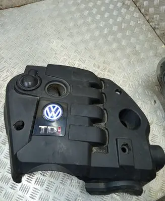 Volkswagen PASSAT B5.5 Engine cover (trim) 054874A 054874B 038103925DN