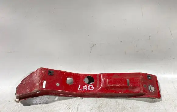Audi A6 S6 C4 4A Radiator support slam panel bracket 